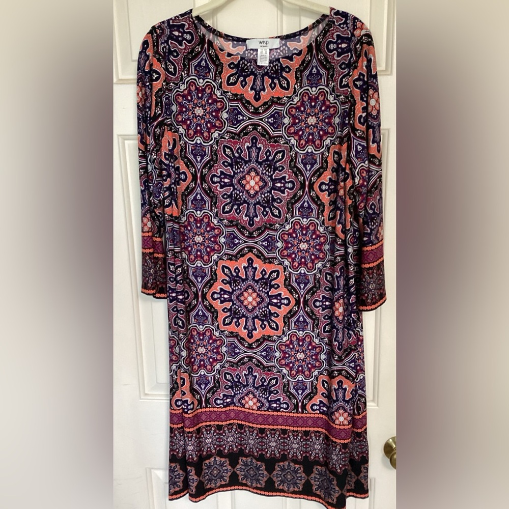Purple and Blue Midi Dress with 3/4 Sleeves and Crew Neck